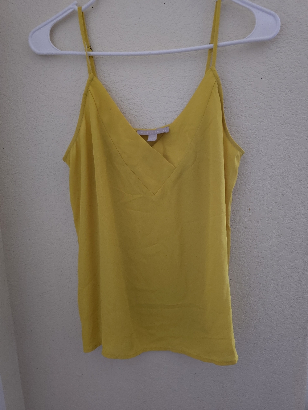 Chelsea28 Mustard Yellow V-Neck Cami Top Small